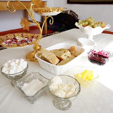 Guest House Bereke In Kyzart Village Bagysh 외부 사진