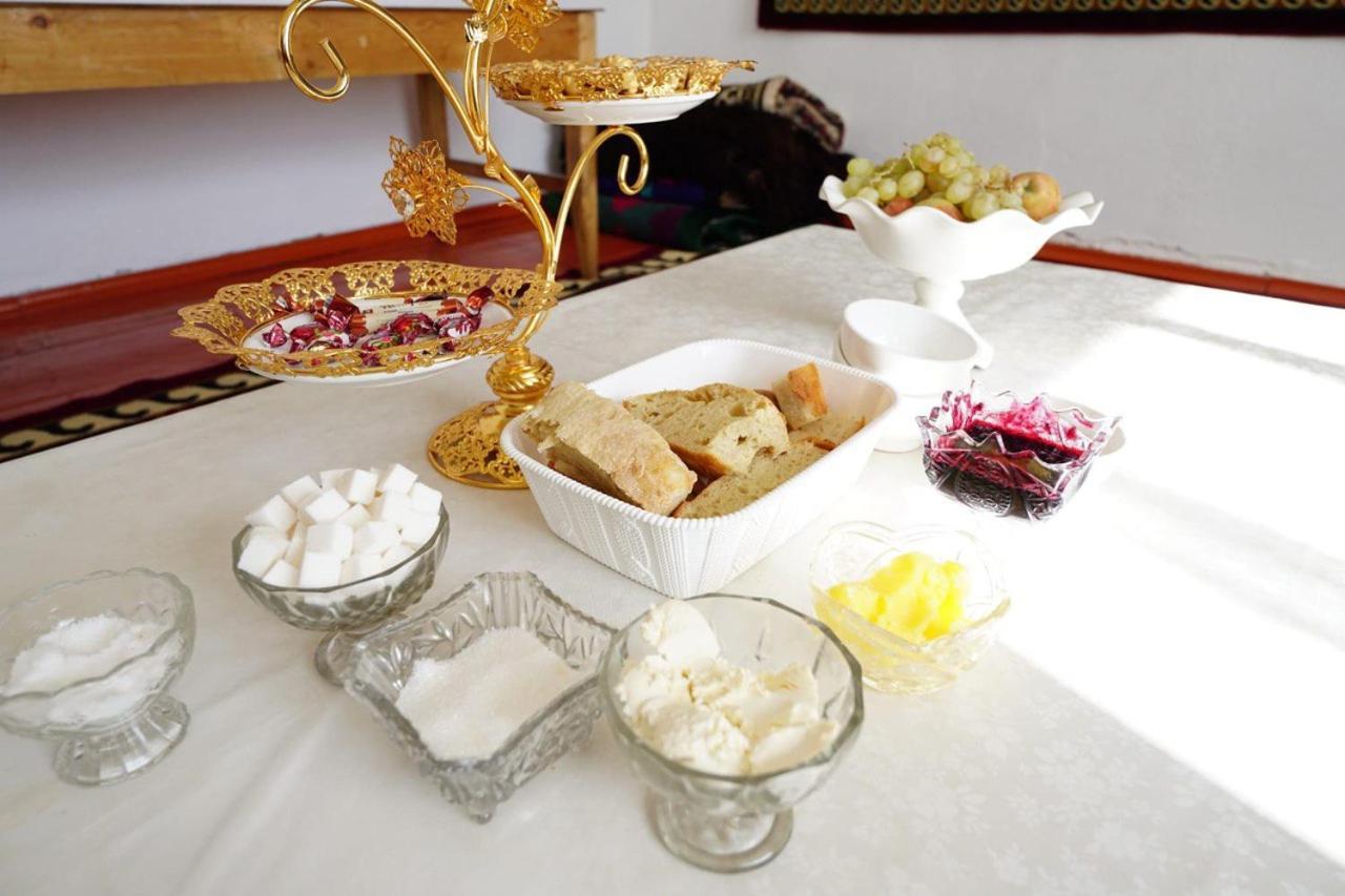 Guest House Bereke In Kyzart Village Bagysh 외부 사진