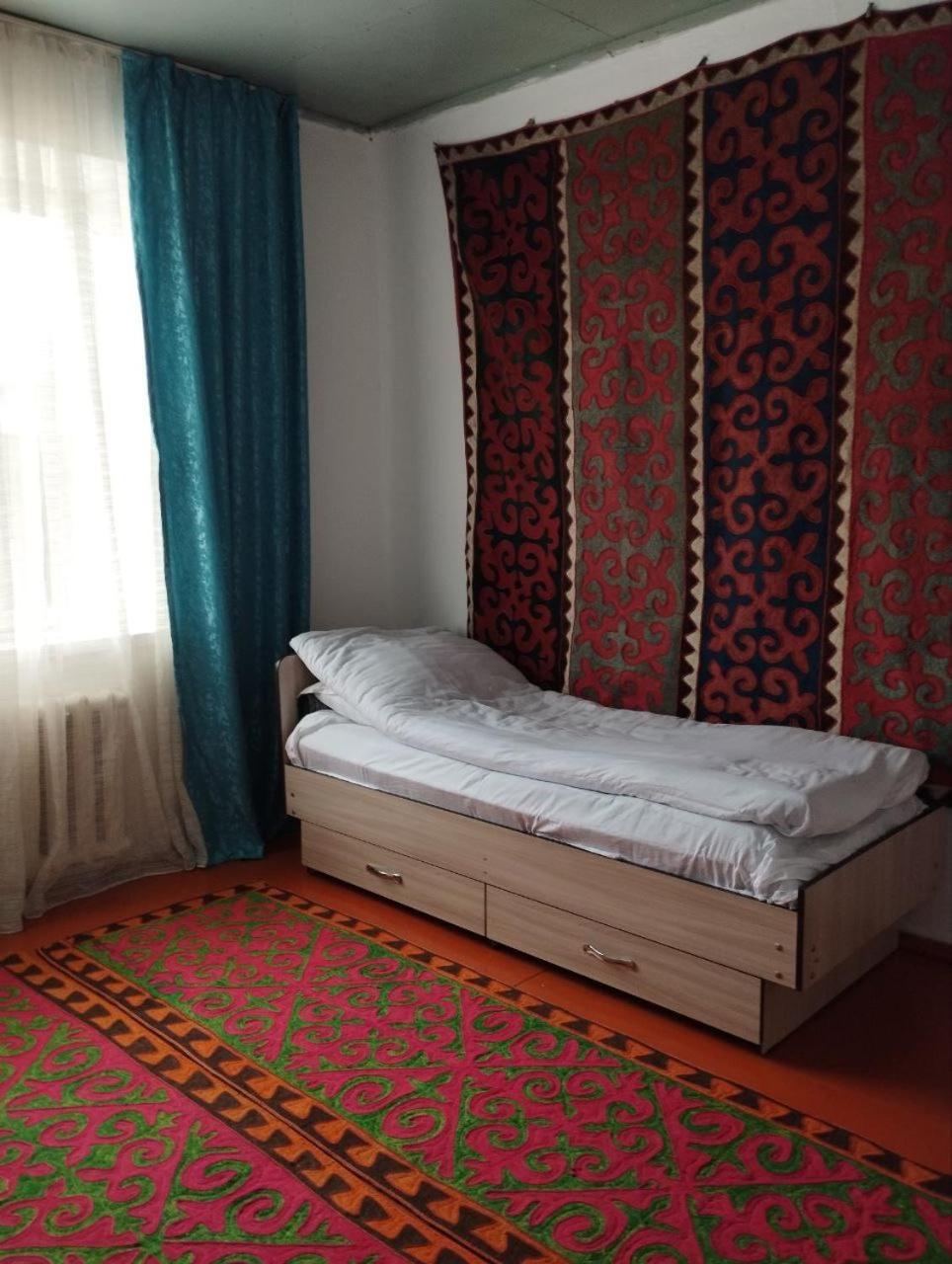 Guest House Bereke In Kyzart Village Bagysh 외부 사진